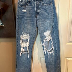 Distressed Blue Jeans-90’s baggy